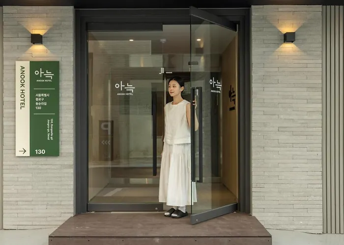 Anook Jongno Daehakro *
